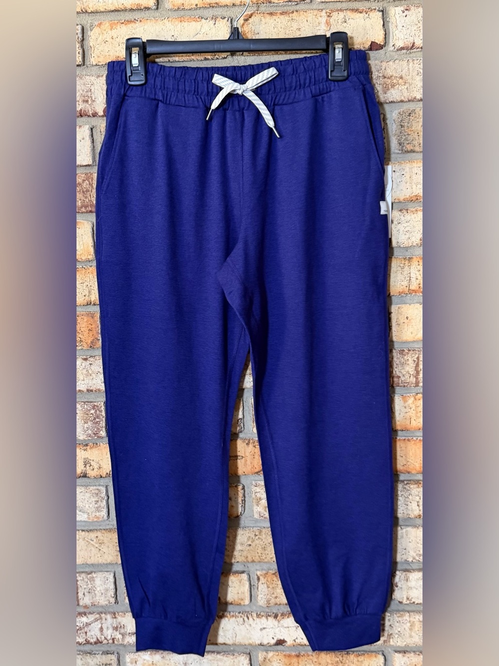 Vuori performance jogger stellar sky S NWT